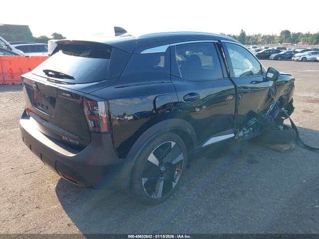 2025 NISSAN KICKS SR INTELLIGENT AWD 4
