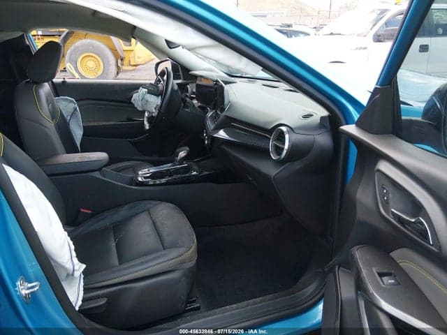 2025 CHEVROLET TRAX FWD ACTIV 5