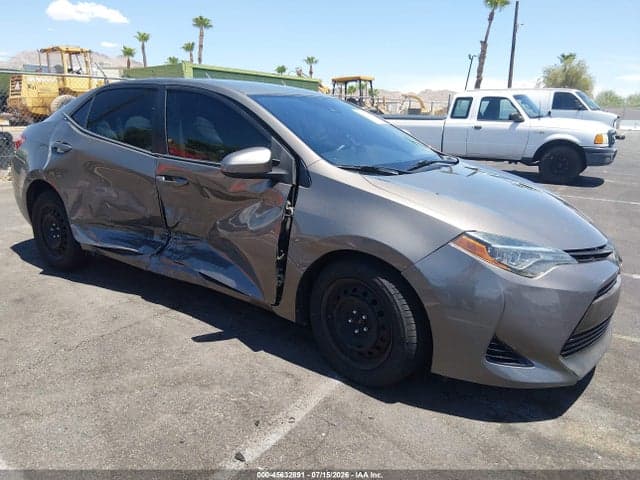2018 TOYOTA COROLLA LE - 1