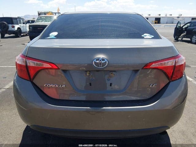 2018 TOYOTA COROLLA LE 17