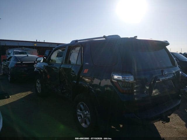 2016 TOYOTA 4RUNNER SR5 14