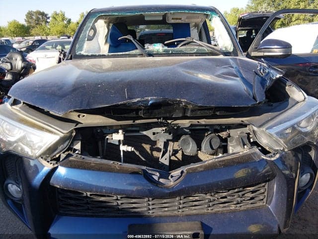 2016 TOYOTA 4RUNNER SR5 6