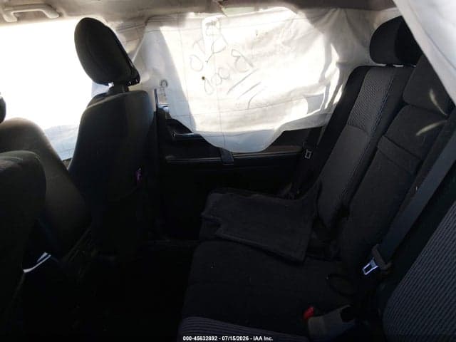 2016 TOYOTA 4RUNNER SR5 8