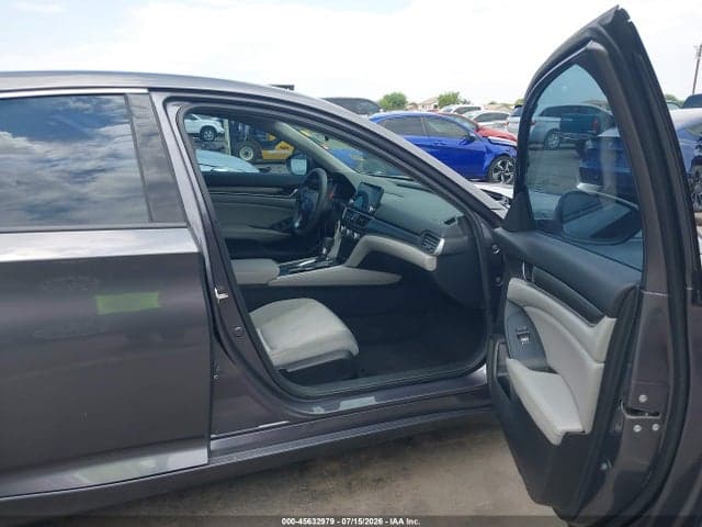 2019 HONDA ACCORD LX 5