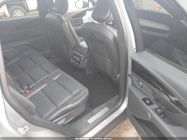 2024 LINCOLN NAUTILUS RESERVE 8