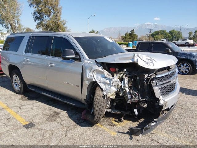 2017 CHEVROLET SUBURBAN LT 1
