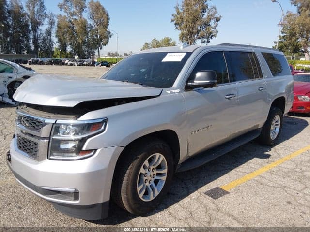 2017 CHEVROLET SUBURBAN LT 2