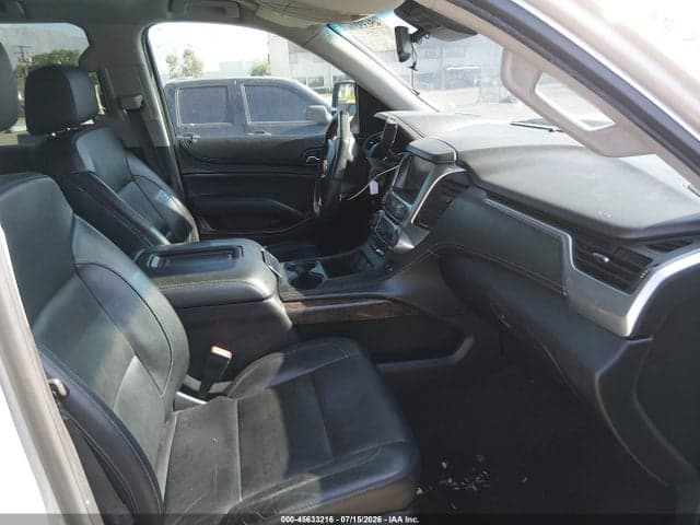 2017 CHEVROLET SUBURBAN LT 5