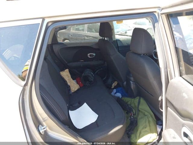 2018 KIA SOUL + 8