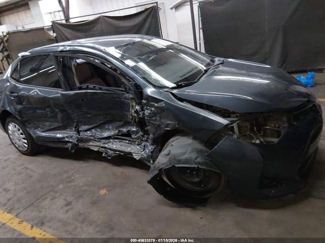 2019 TOYOTA COROLLA LE 6