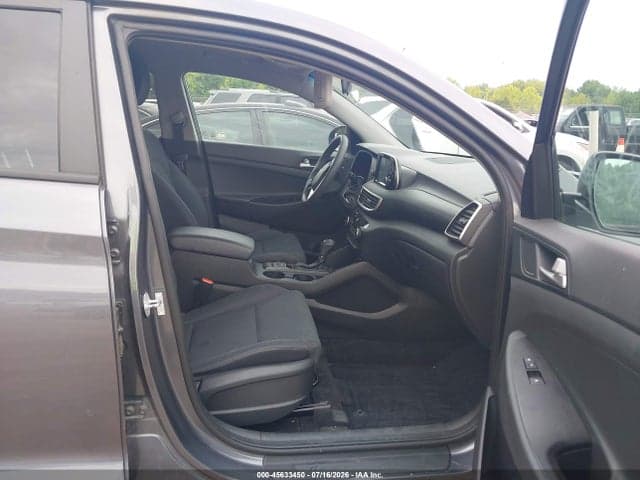 2019 HYUNDAI TUCSON SE 5