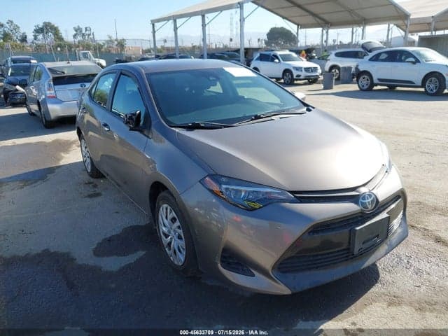 2019 TOYOTA COROLLA LE 1
