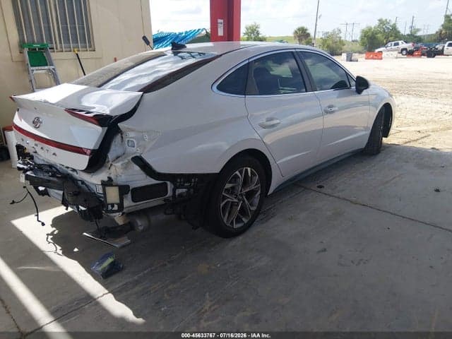 2020 HYUNDAI SONATA SEL 4