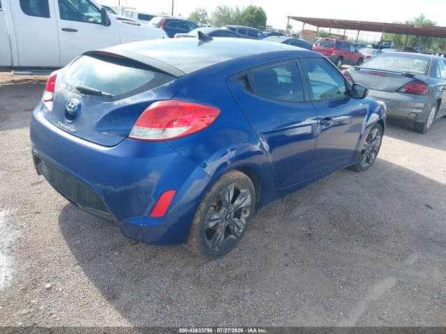 2017 HYUNDAI VELOSTER VALUE EDITION 4