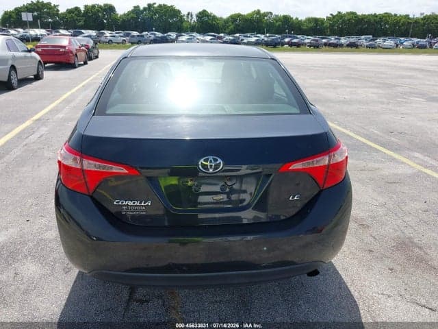 2018 TOYOTA COROLLA LE 16