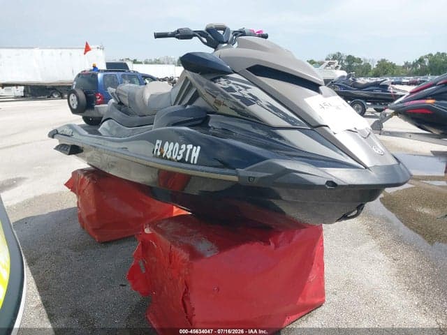 2022 YAMAHA GP1800
