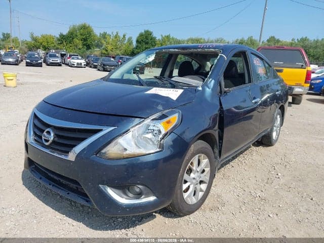 2017 NISSAN VERSA 1.6 SV 2