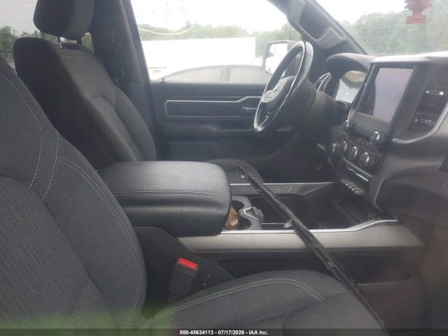 2020 RAM 1500 BIG HORN 4X4 6'4 BOX 5