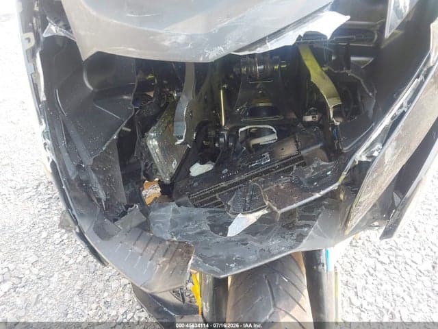 2022 BMW K1600 B 14