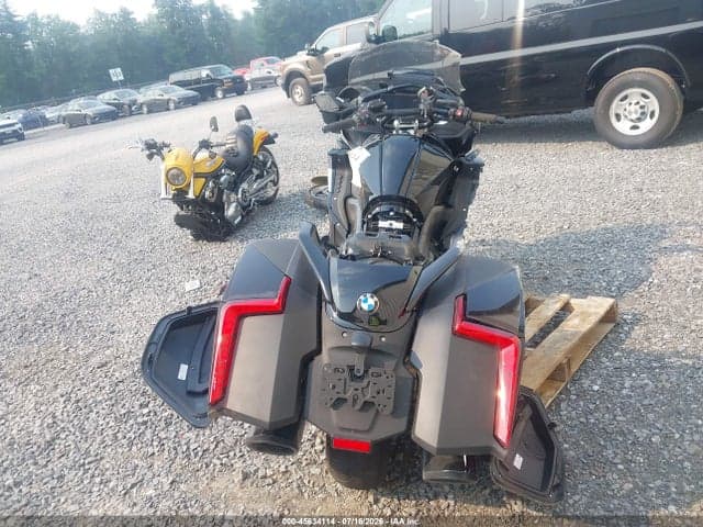 2022 BMW K1600 B 6