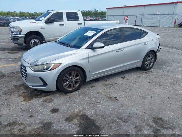 2017 HYUNDAI ELANTRA SE 2
