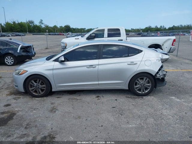 2017 HYUNDAI ELANTRA SE 15