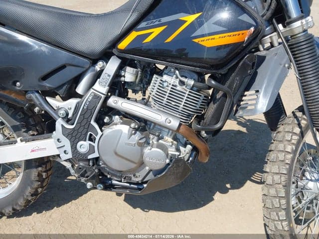 2023 SUZUKI DR650 SE 8