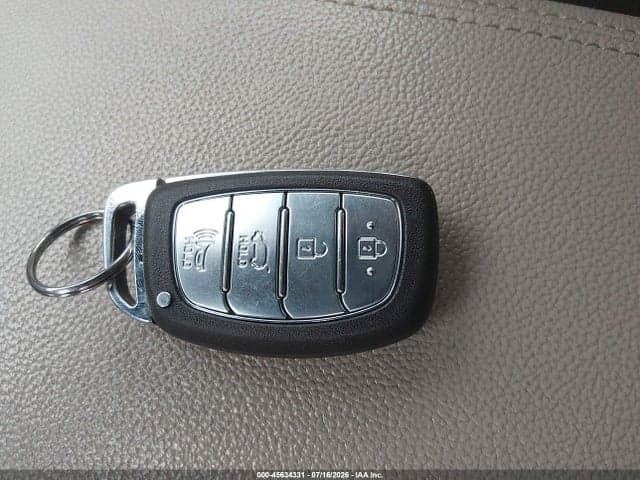 2017 HYUNDAI TUCSON SE PLUS 4