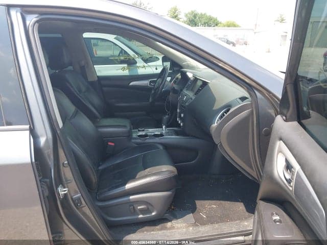 2019 NISSAN PATHFINDER SL 5
