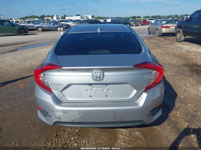 2018 HONDA CIVIC EX 16