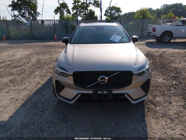 2025 VOLVO XC60 B5 ULTRA 6