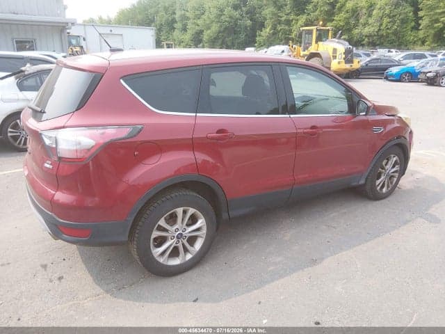 2017 FORD ESCAPE SE 4