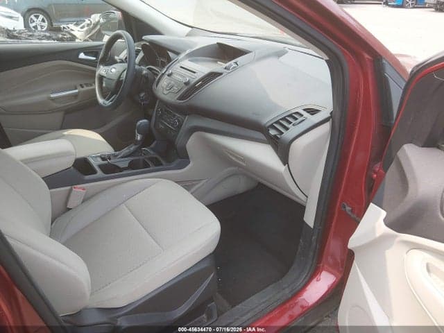 2017 FORD ESCAPE SE 5