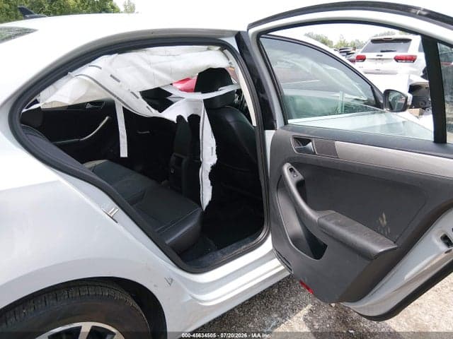 2017 VOLKSWAGEN JETTA 1.4T SE 8