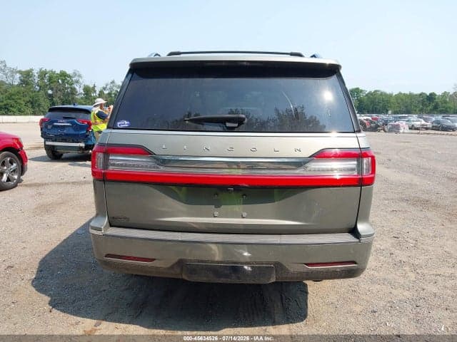 2019 LINCOLN NAVIGATOR RESERVE 17