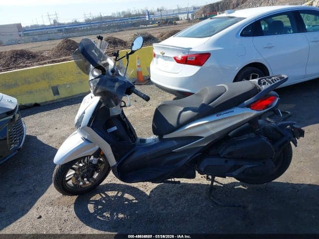 2022 PIAGGIO BV 400 12