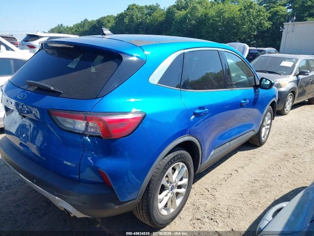 2020 FORD ESCAPE SE 4