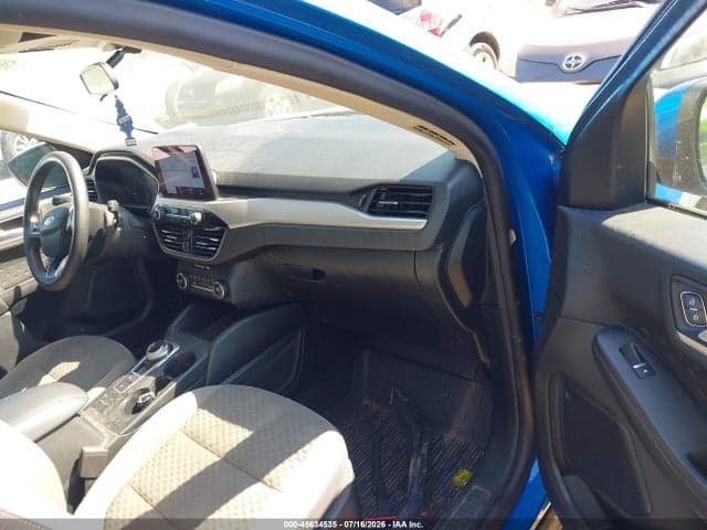 2020 FORD ESCAPE SE 5