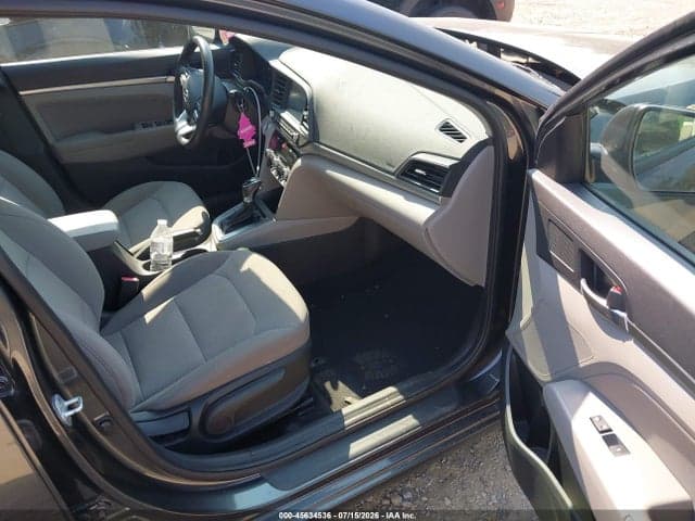 2020 HYUNDAI ELANTRA VALUE EDITION 5
