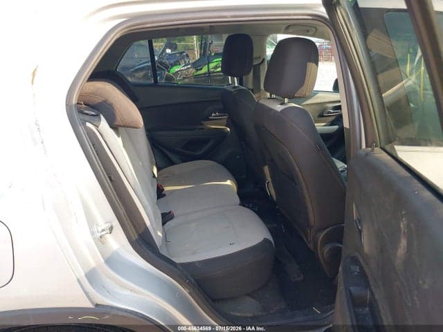2020 CHEVROLET TRAX AWD LS 8