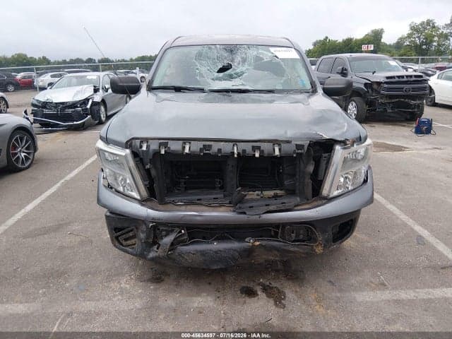 2017 NISSAN TITAN S 6