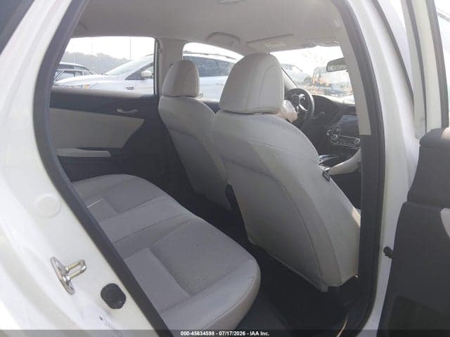 2019 HONDA INSIGHT EX 8