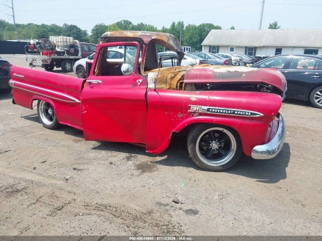 1959 CHEVROLET APACHE