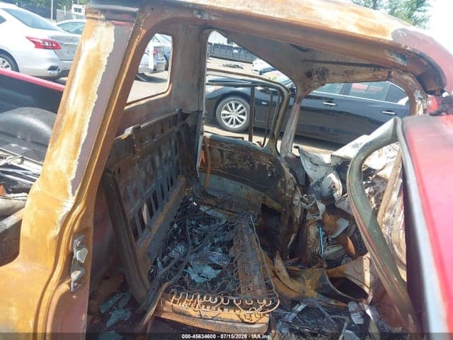 1959 CHEVROLET APACHE 8