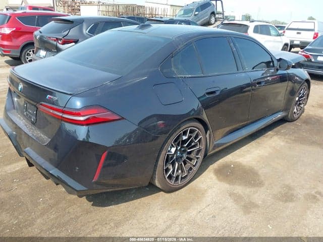 2026 BMW M5 4