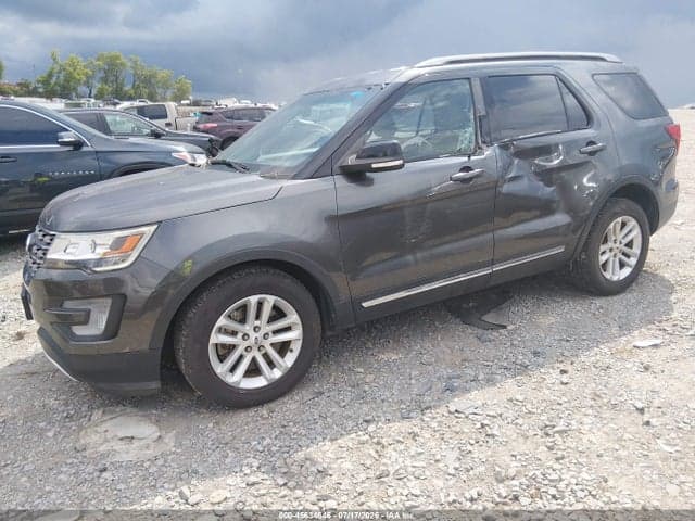 2017 FORD EXPLORER XLT 2