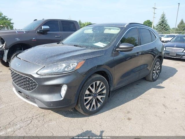 2020 FORD ESCAPE TITANIUM 2