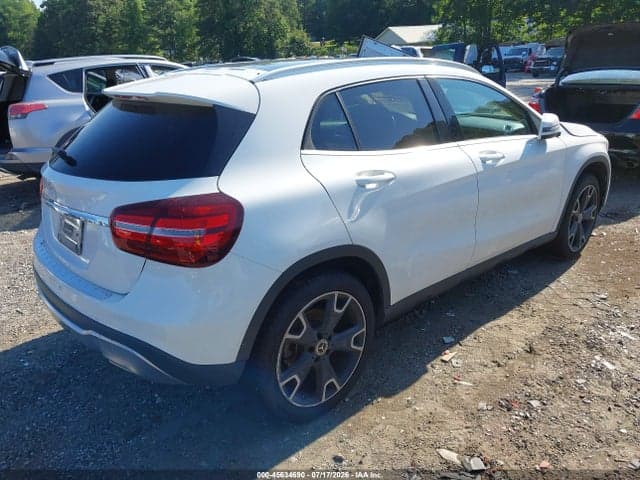 2019 MERCEDES-BENZ GLA 250 4