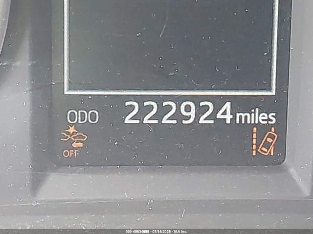 2017 TOYOTA RAV4 LE 16