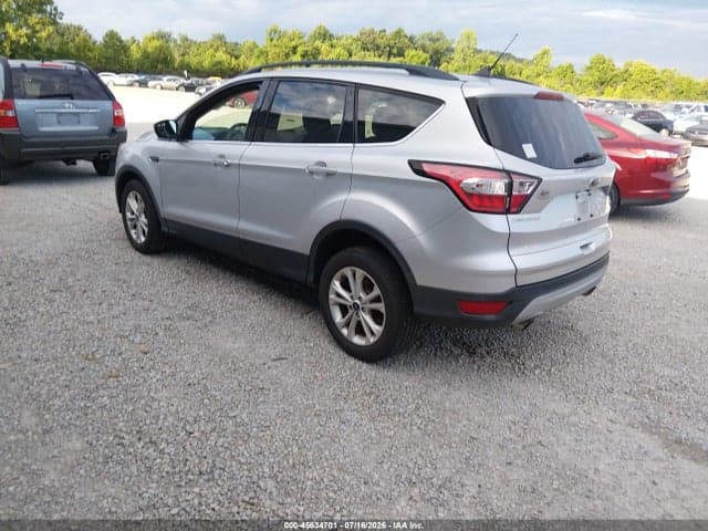2018 FORD ESCAPE SE 4